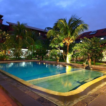 Kodja Beach Inn Kuta  Exterior photo
